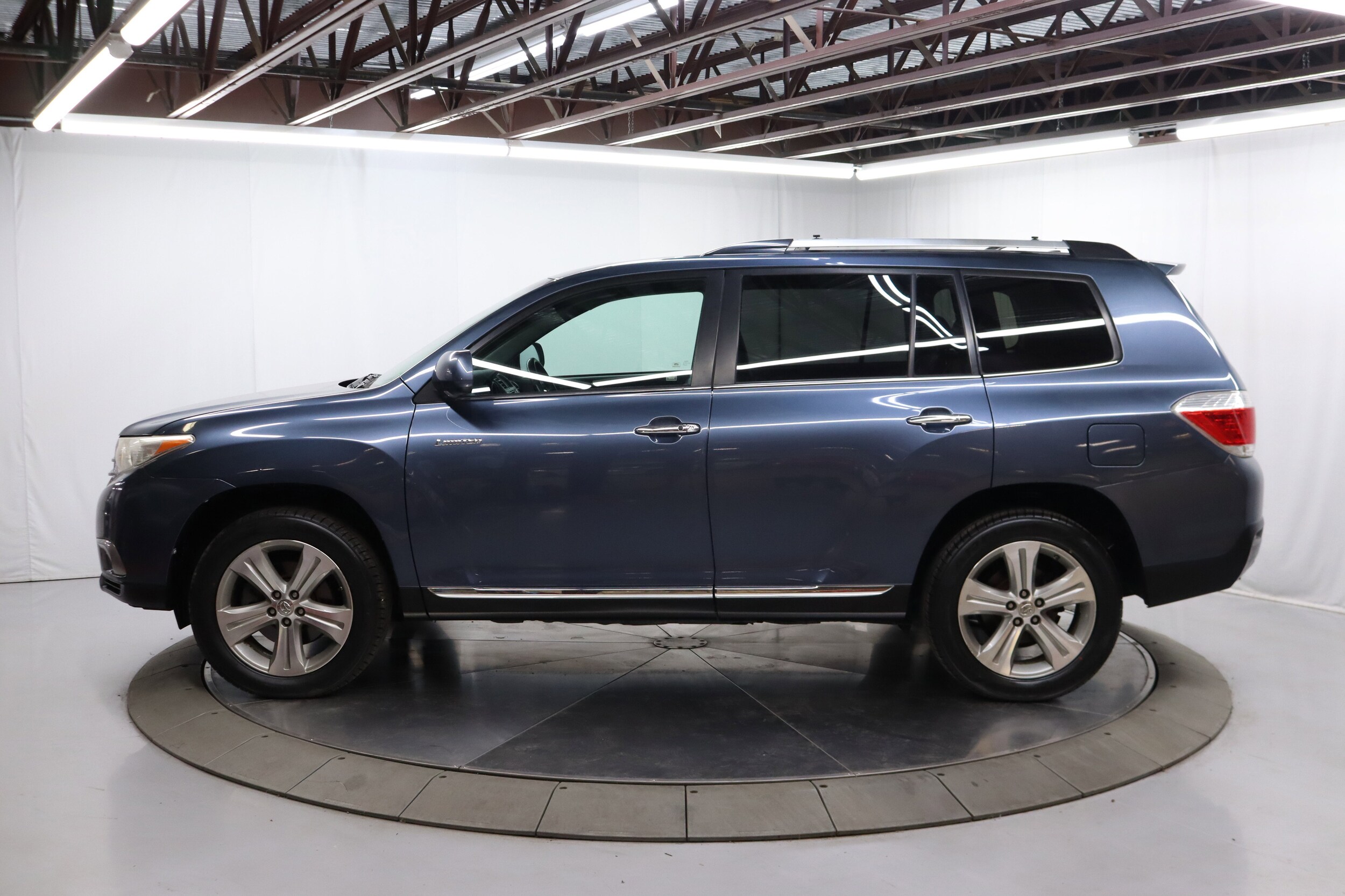 2013 Toyota Highlander Limited photo 3