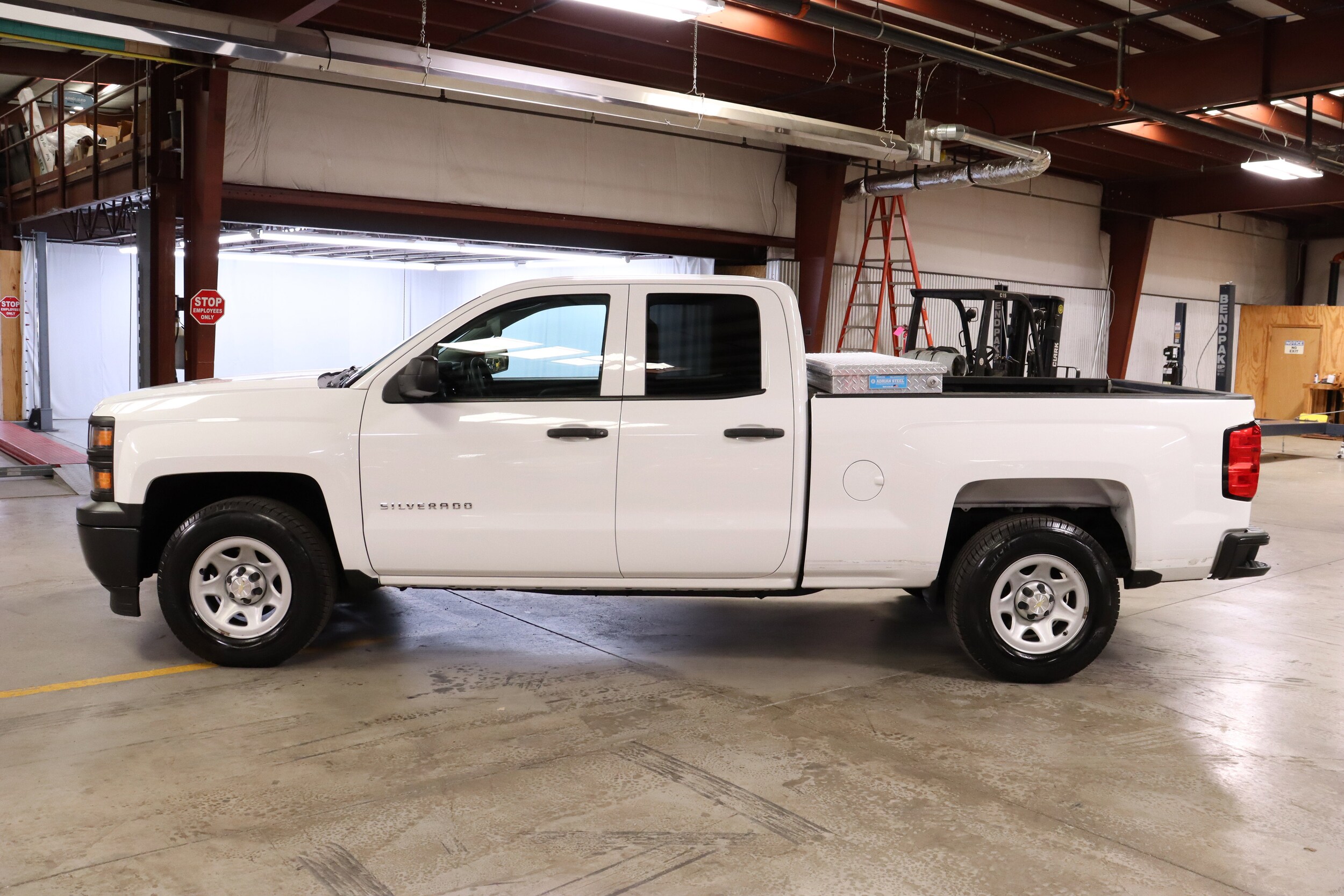 2015 Chevrolet Silverado 1500 photo 4
