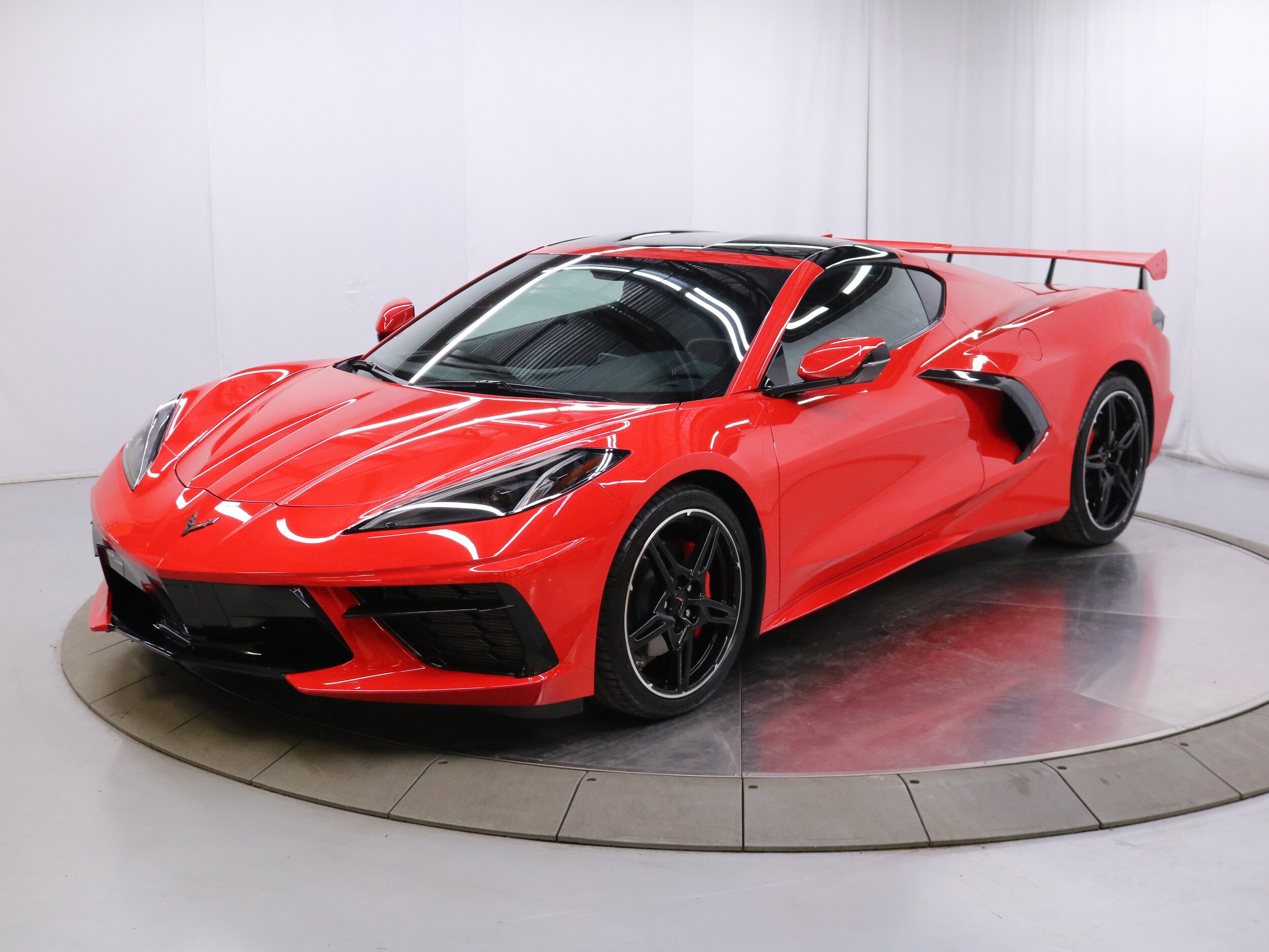 2022 Chevrolet Corvette Stingray 1LT photo 2