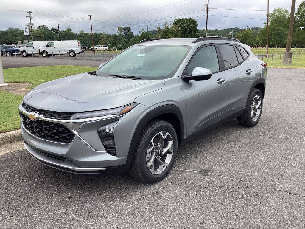 New 2026 Chevrolet Trax LT SUV