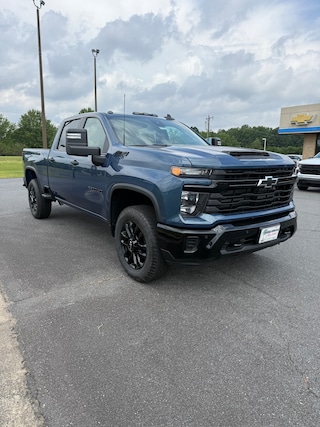 2026 Chevrolet Silverado 2500 HD Custom Truck