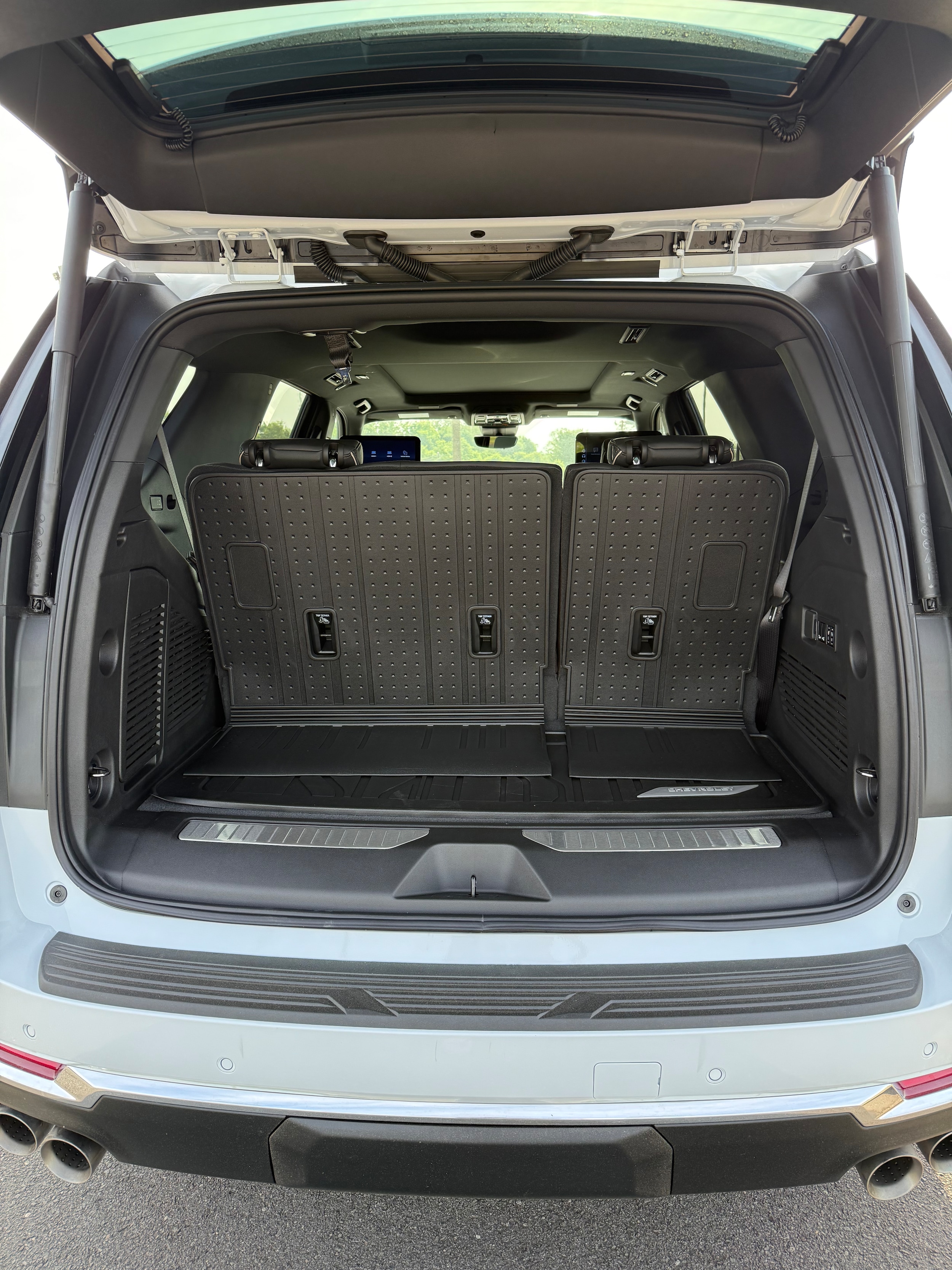 2026 Chevrolet Tahoe Premier - Photo 9