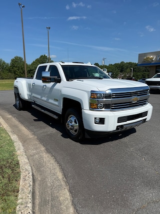 2016 Chevrolet Silverado 3500HD High Country Truck Crew Cab