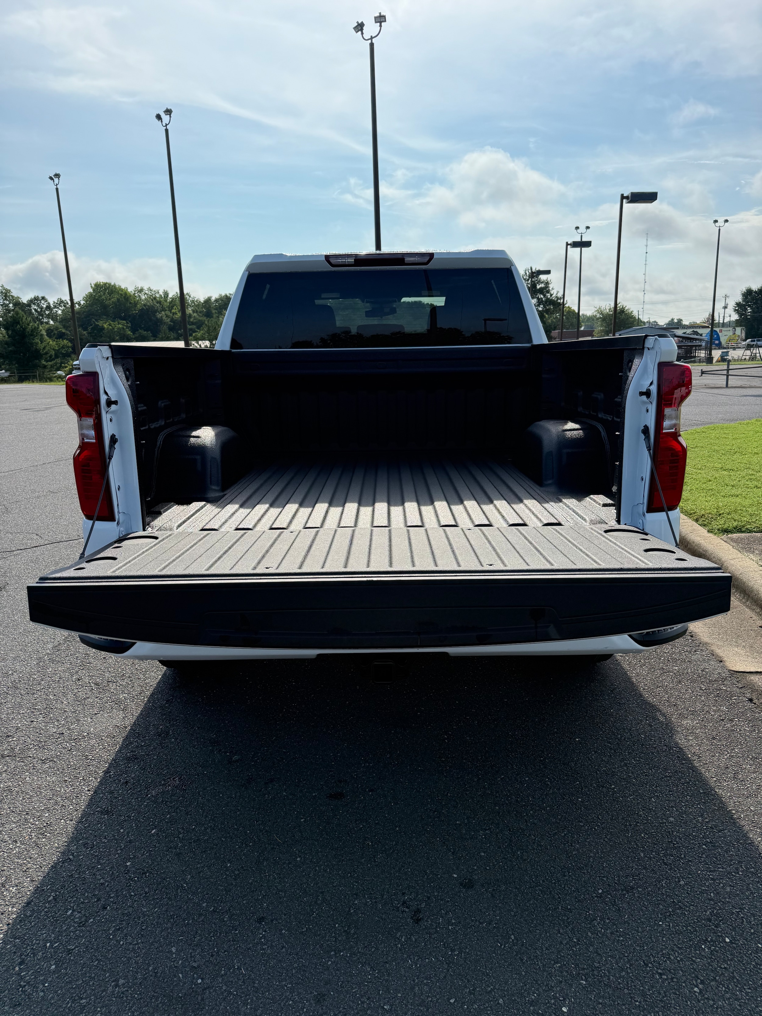 2026 Chevrolet Silverado 1500 Custom - Photo 9