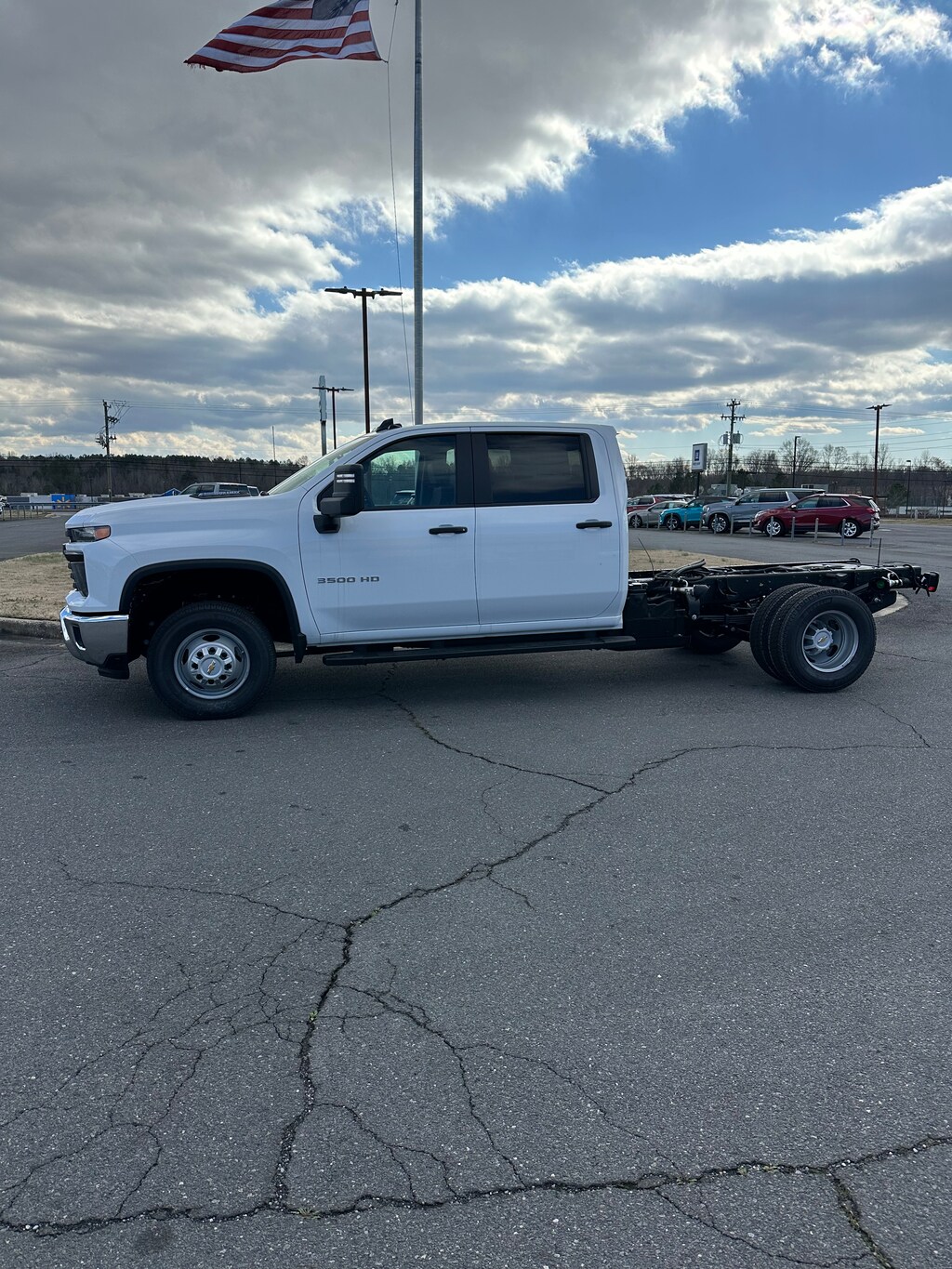 New 2025 Chevrolet Silverado 3500 HD Chassis Cab Work Truck Truck