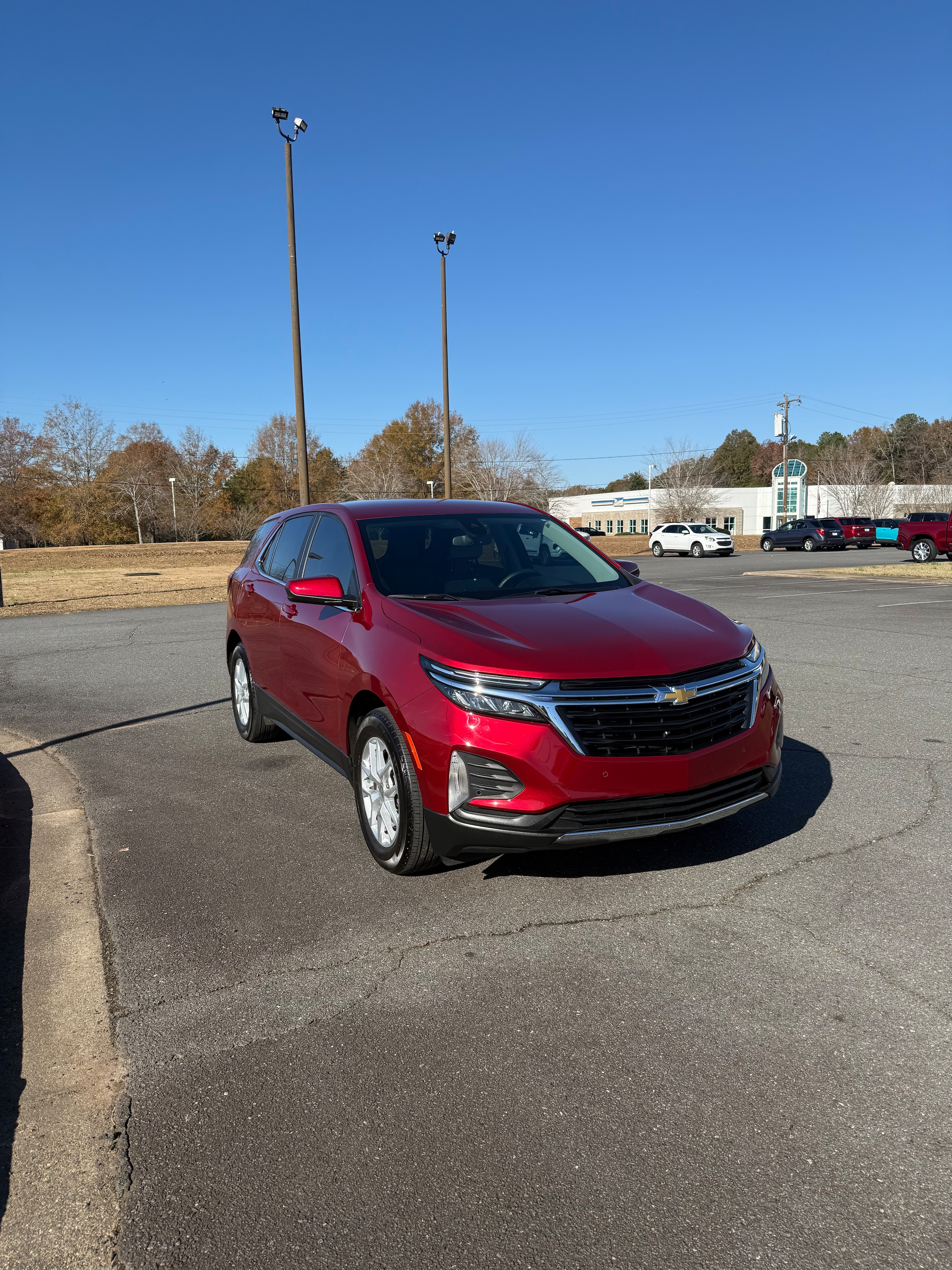 2023 Chevrolet Equinox LT's photo