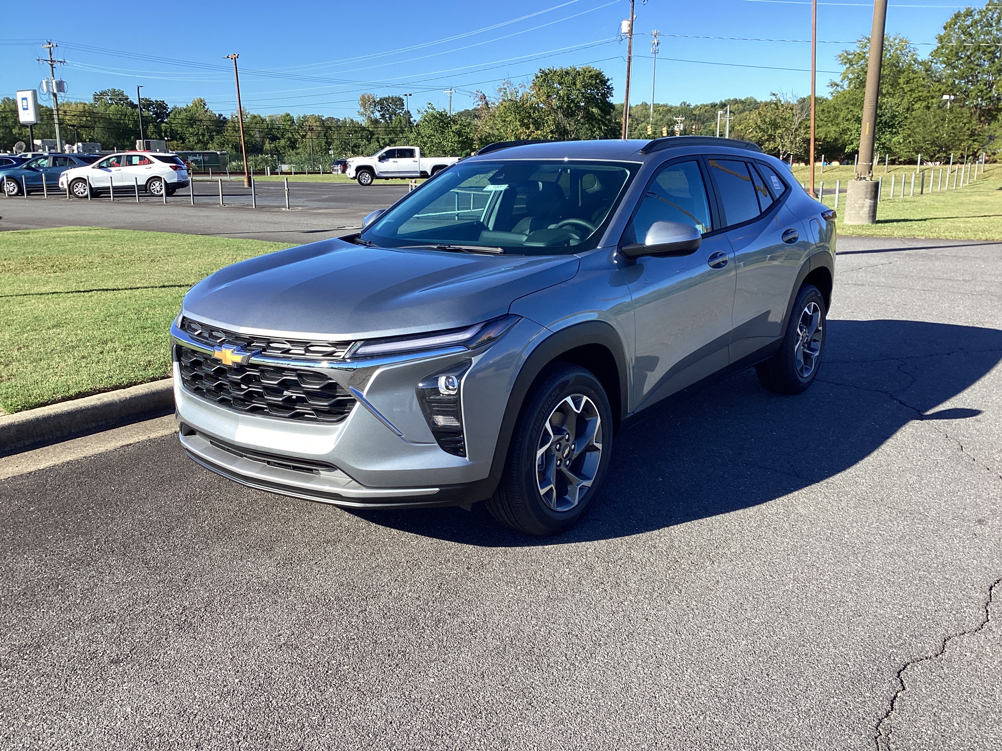 New 2026 Chevrolet Trax LT SUV