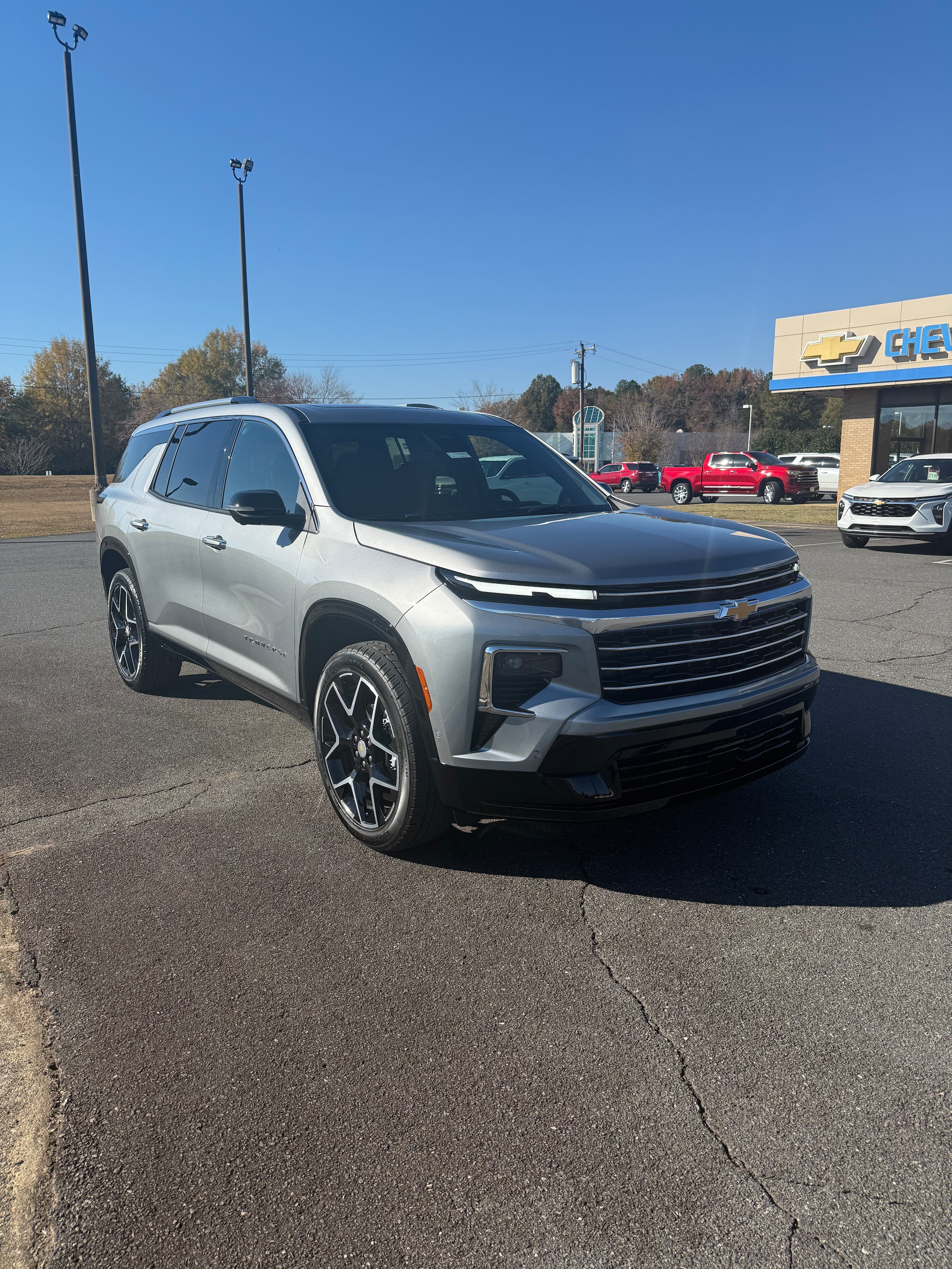 2026 Chevrolet Traverse High Country's photo