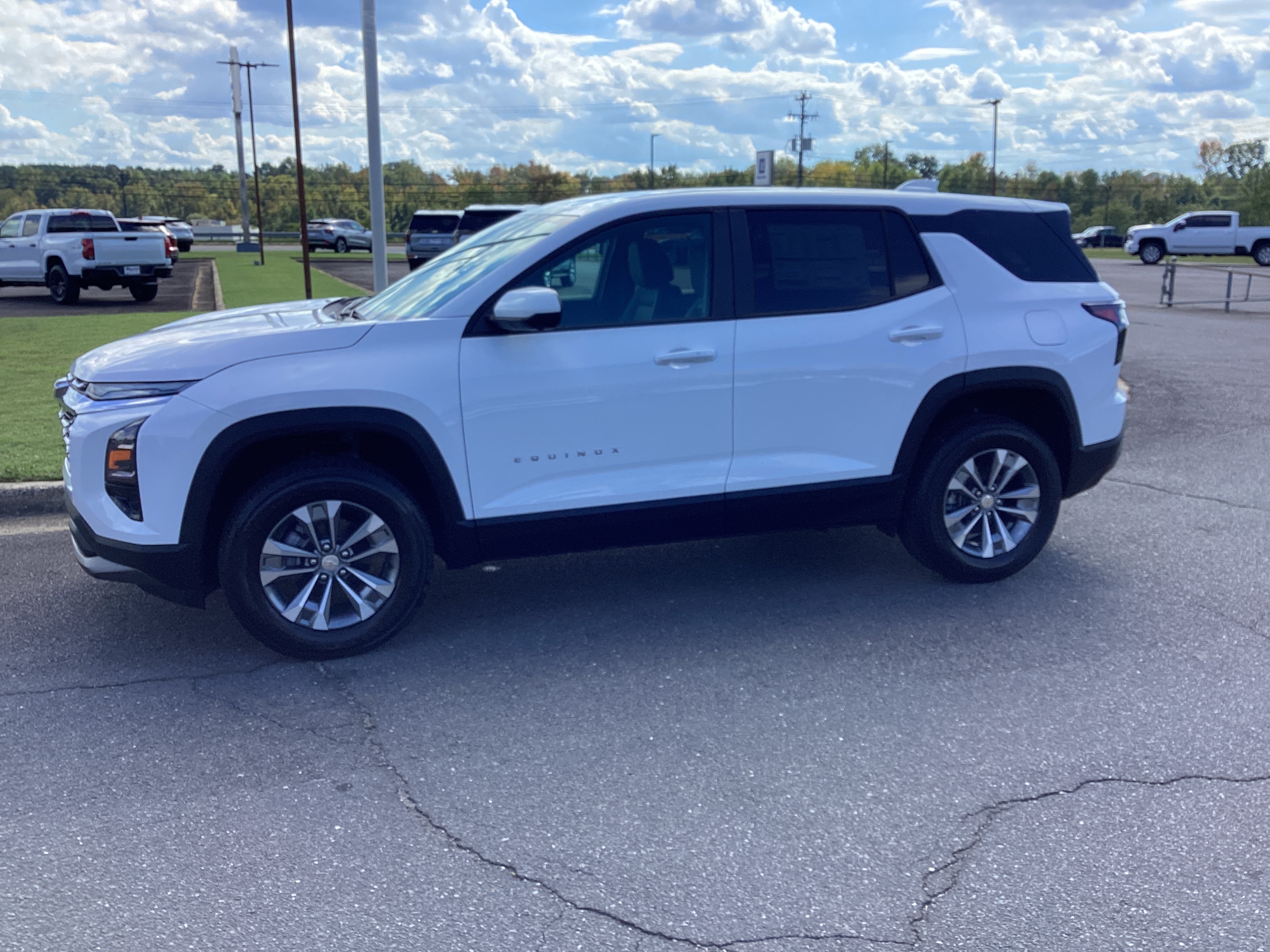 New 2027 Chevrolet Equinox LT SUV