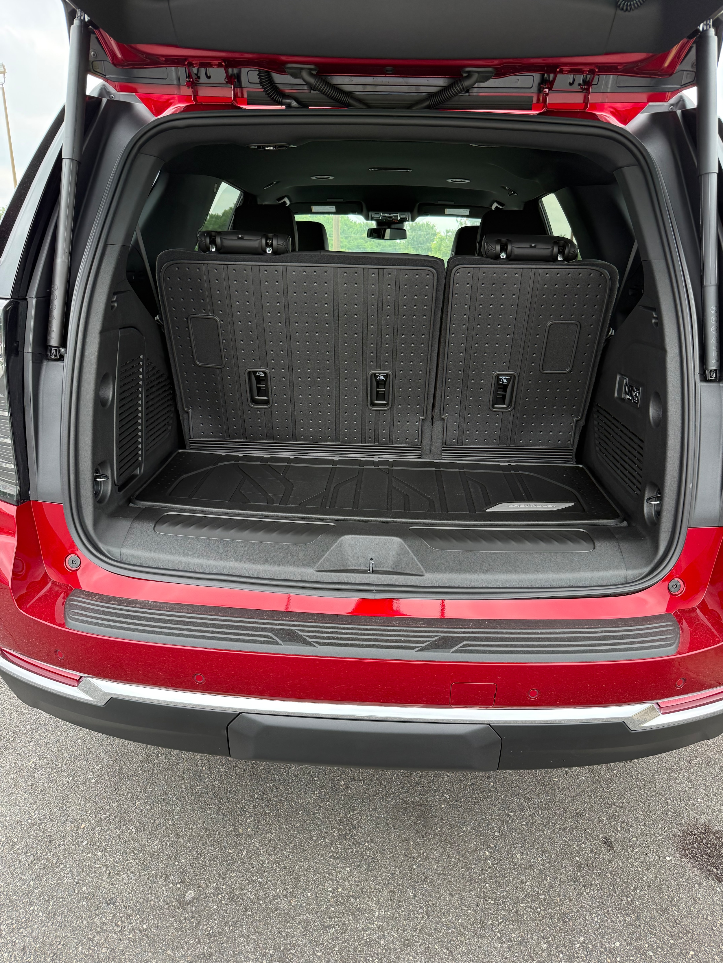 2026 Chevrolet Tahoe LT - Photo 10
