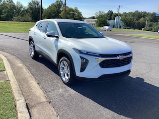 2026 Chevrolet Trax LS SUV