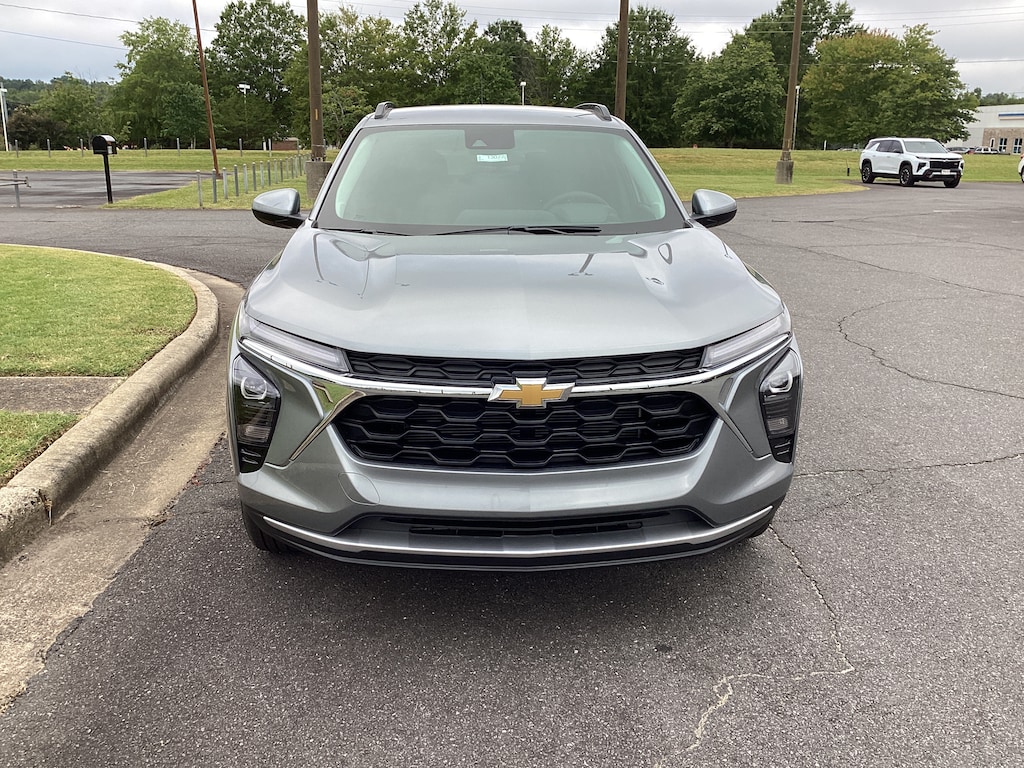 New 2026 Chevrolet Trax LT SUV