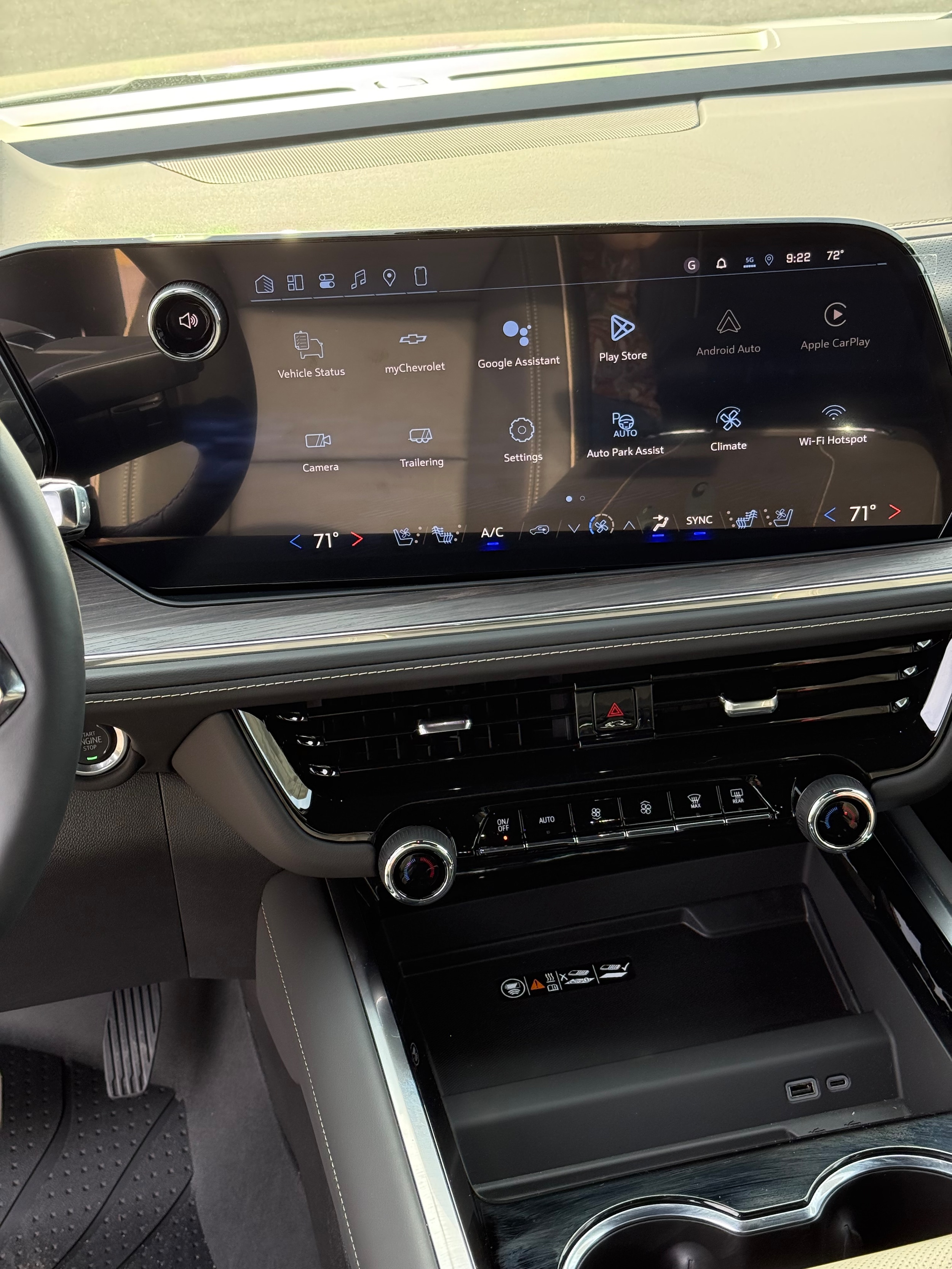 2026 Chevrolet Tahoe Premier - Photo 17