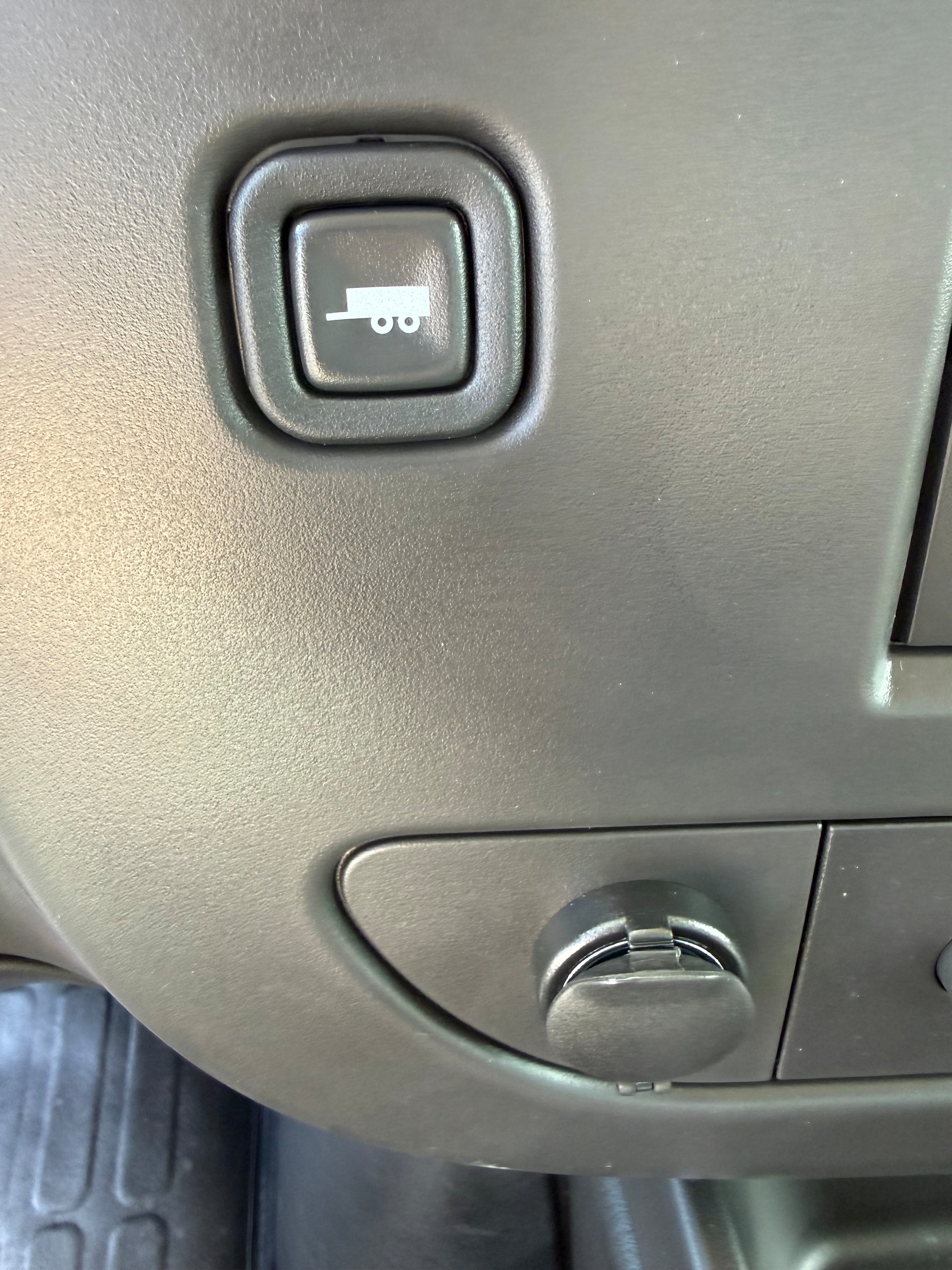 2025 Chevrolet Express Cargo Work Van - Photo 15