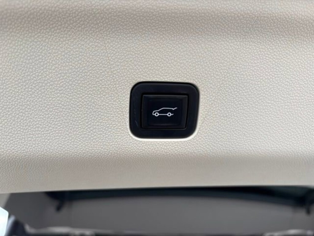 Used 2022 CADILLAC Escalade ESV Premium Luxury Platinum SUV