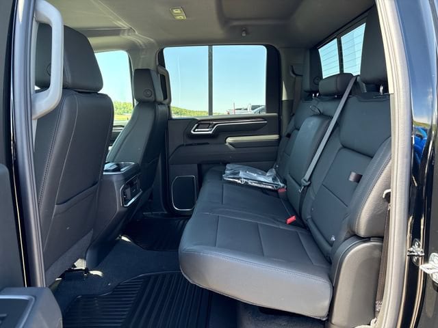 2026 Chevrolet Silverado 2500 HD LTZ - Photo 23
