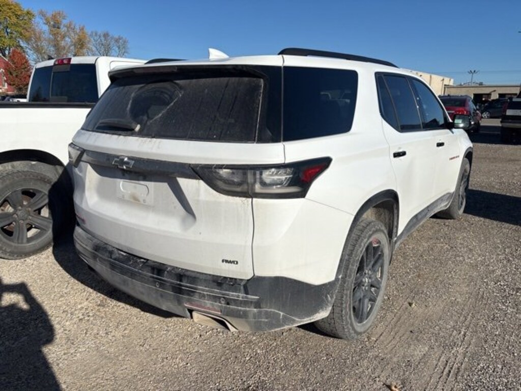 Used 2020 Chevrolet Traverse Premier SUV