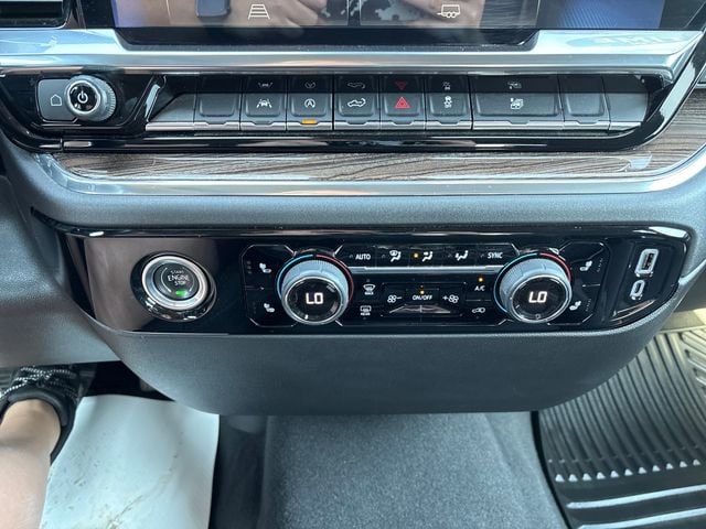 2023 Chevrolet Silverado 1500 RST - Photo 16