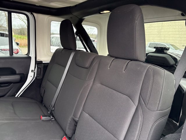 2018 Jeep All-New Wrangler Unlimited Sahara - Photo 20