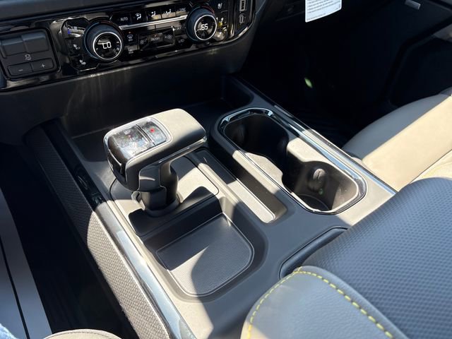 2026 Chevrolet Silverado 1500 ZR2 - Photo 21