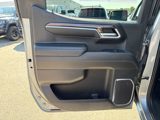 2023 Chevrolet Silverado 1500 RST - Photo 17