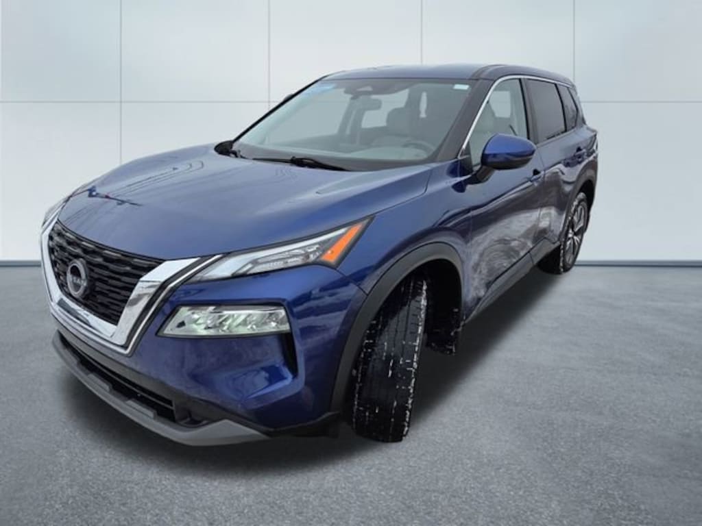 Used 2023 Nissan Rogue SV