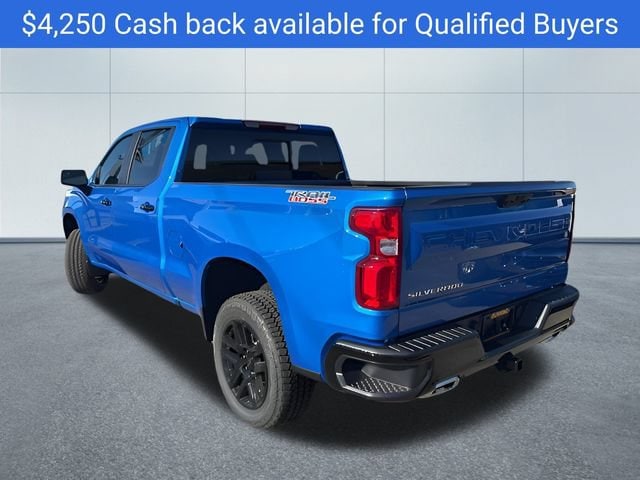 2026 Chevrolet Silverado 1500 LT Trail Boss - Photo 2