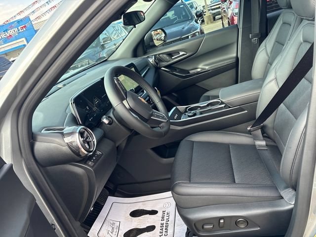 2027 Chevrolet Equinox LT - Photo 9