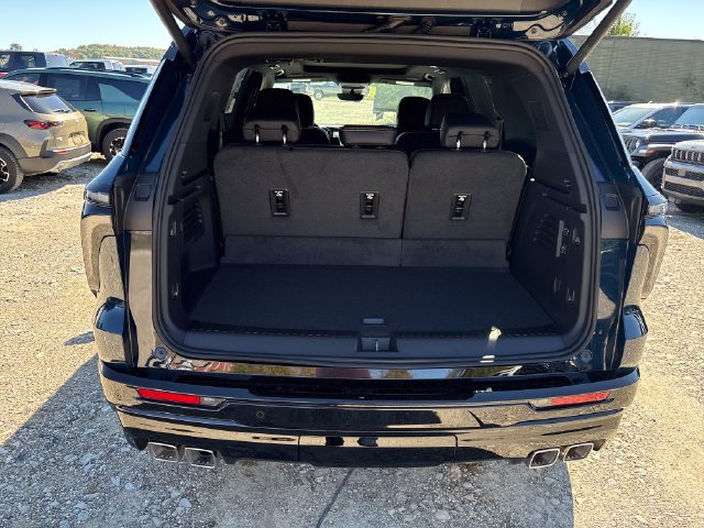 2027 Chevrolet Traverse High Country - Photo 24