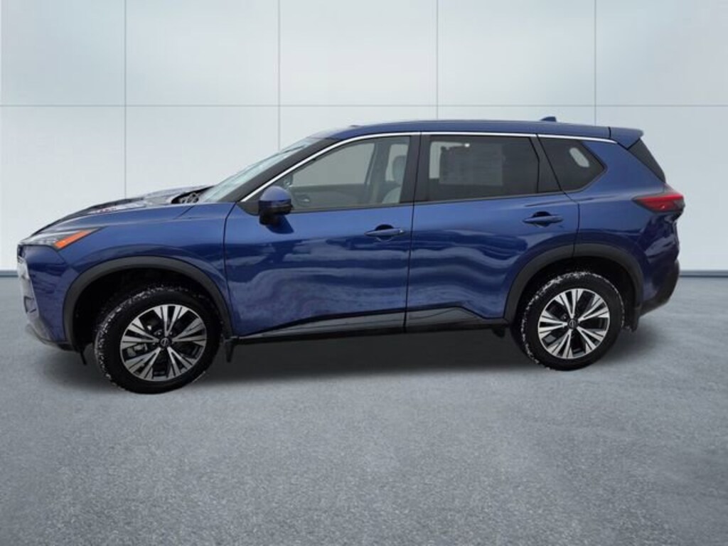 Used 2023 Nissan Rogue SV