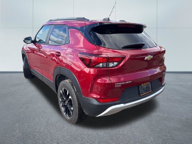 Used 2021 Chevrolet Trailblazer LT with VIN KL79MRSL5MB131262 for sale in Cambridge, OH