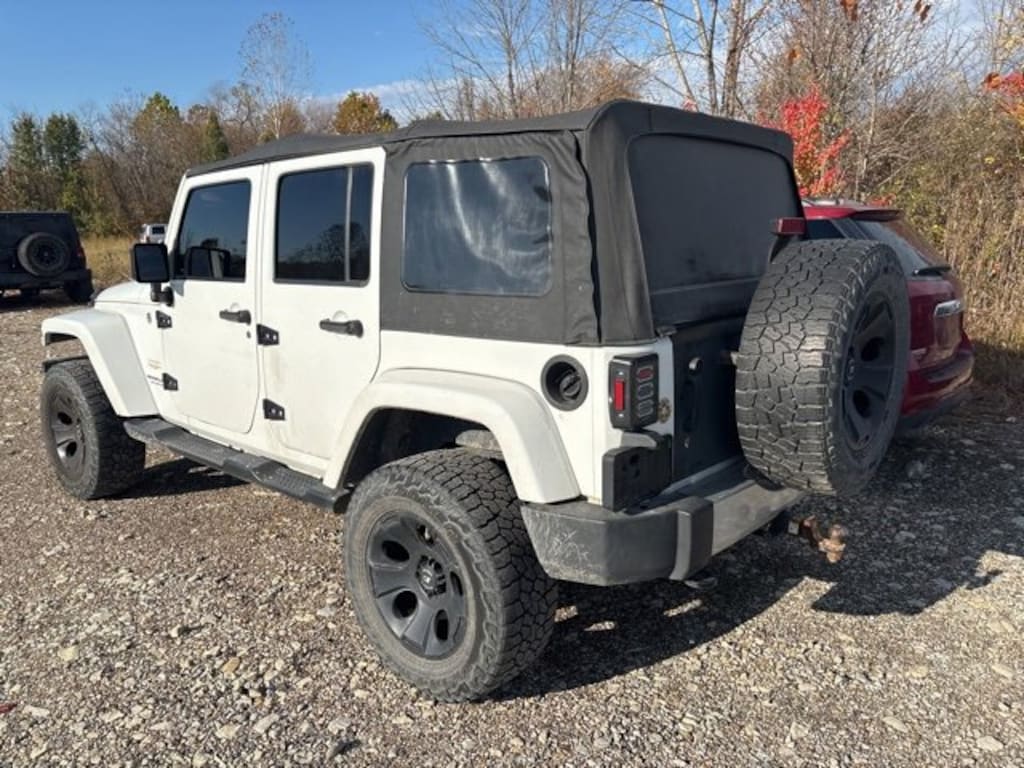 Used 2015 Jeep Wrangler Unlimited Sahara