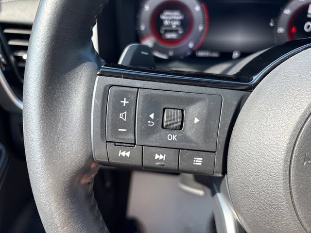 2023 Nissan Rogue Platinum - Photo 11