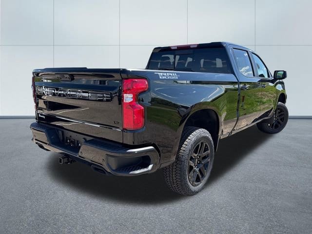 2026 Chevrolet Silverado 1500 LT Trail Boss - Photo 4
