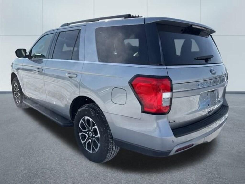 Used 2024 Ford Expedition XLT