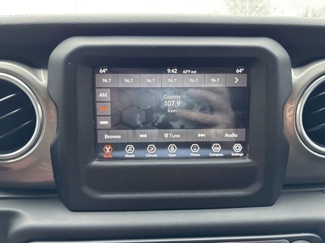 2018 Jeep All-New Wrangler Unlimited Sahara - Photo 14