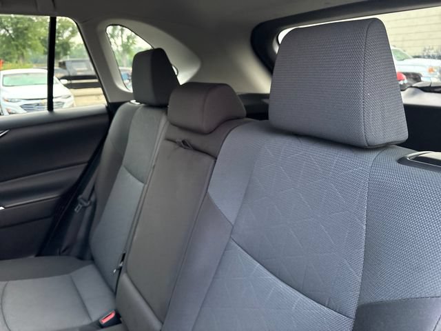 2024 Toyota RAV4 XLE - Photo 20