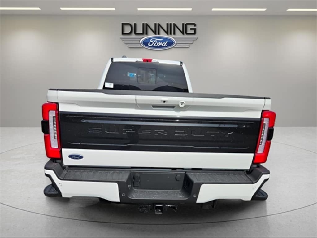 New 2025 Ford F-350SD Platinum Truck