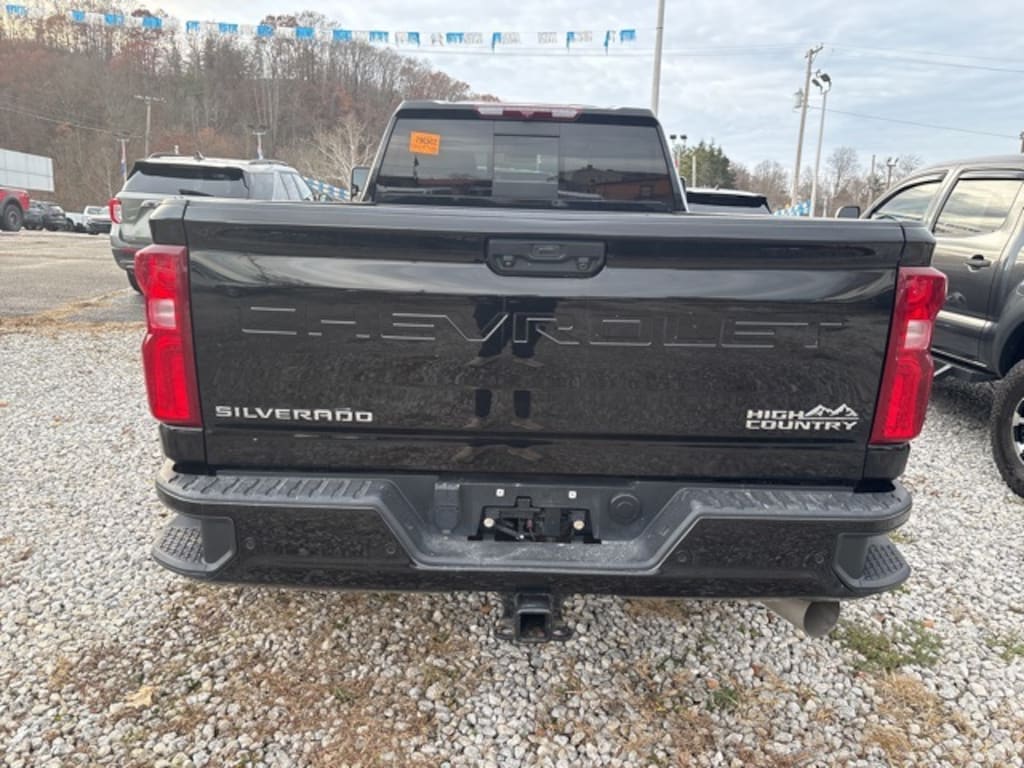 Used 2023 Chevrolet Silverado 3500HD High Country Truck