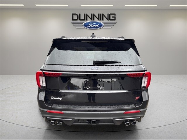 2026 Ford Explorer ST photo 2