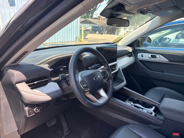 2026 Ford Explorer Active - Photo 8