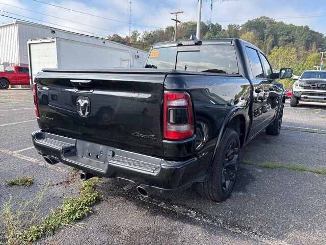 2022 Ram 1500 Limited photo 2