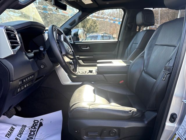 2024 Toyota Tundra Platinum - Photo 8