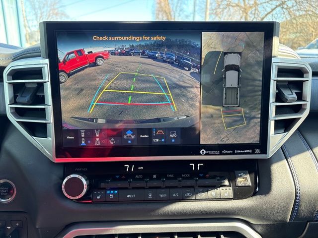 2024 Toyota Tundra Platinum - Photo 17