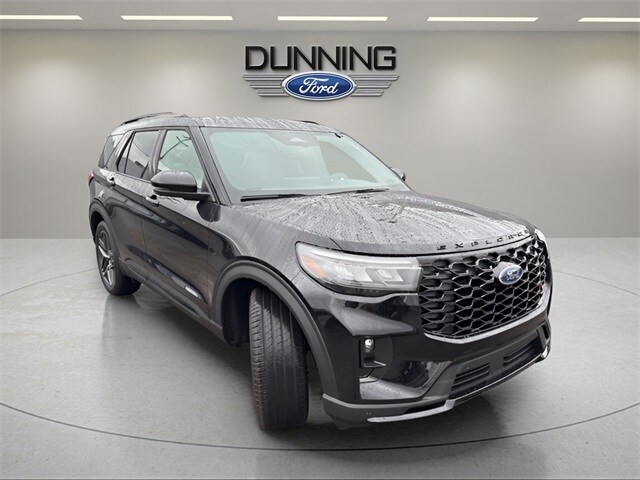 2026 Ford Explorer ST photo 3