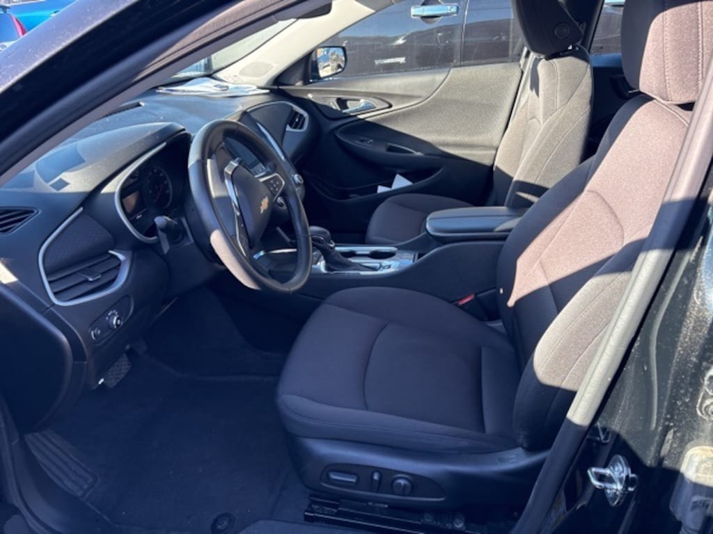 Used 2023 Chevrolet Malibu LT Sedan