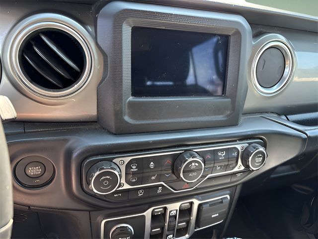 2019 Jeep Wrangler Unlimited Sahara - Photo 11