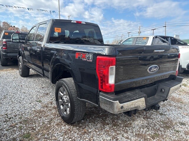 2019 Ford F-250 photo 2