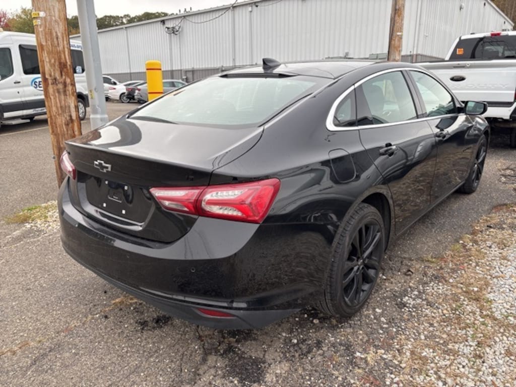 Used 2024 Chevrolet Malibu LT Sedan