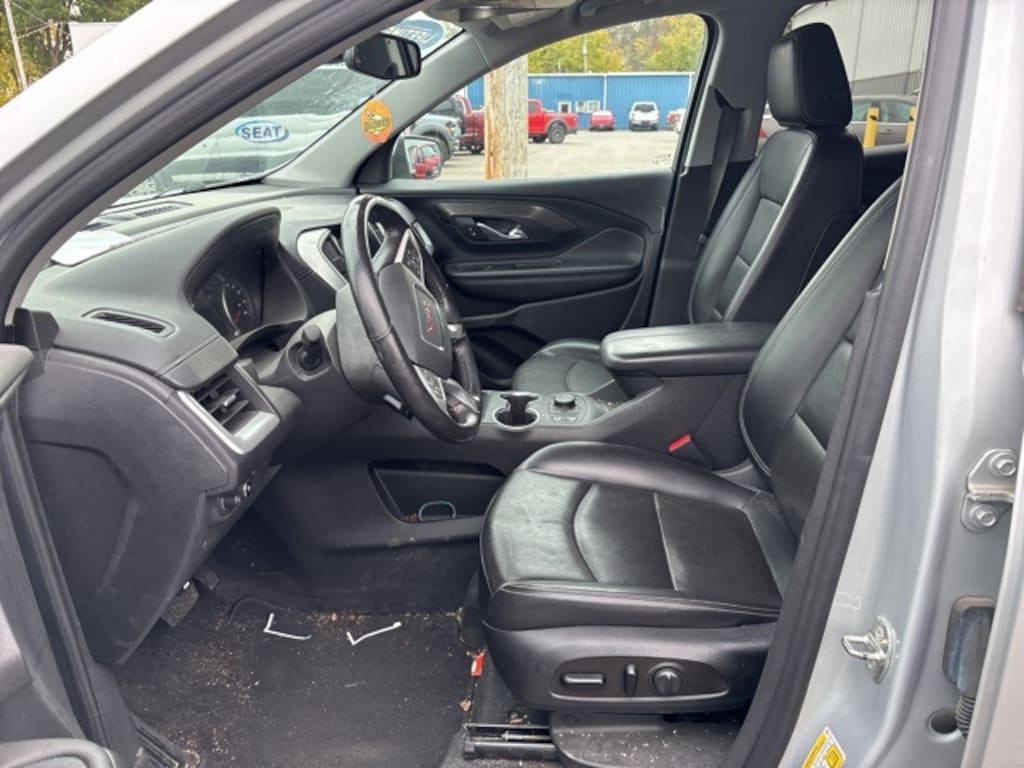 Used 2022 GMC Terrain SLT SUV